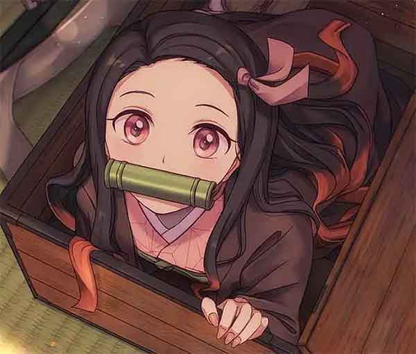 鬼灭之刃灶门祢豆子为什么咬竹子？